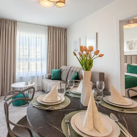 Gemuetliche, Helle An Der Ostsee Apartment